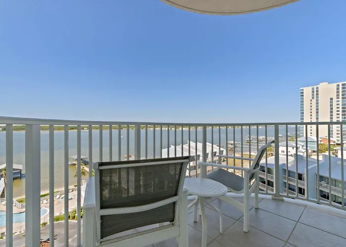 Holiday home Luxurious With Pool Hot Tub & New Bedroom Furniture - Steps To The Gulf Shores